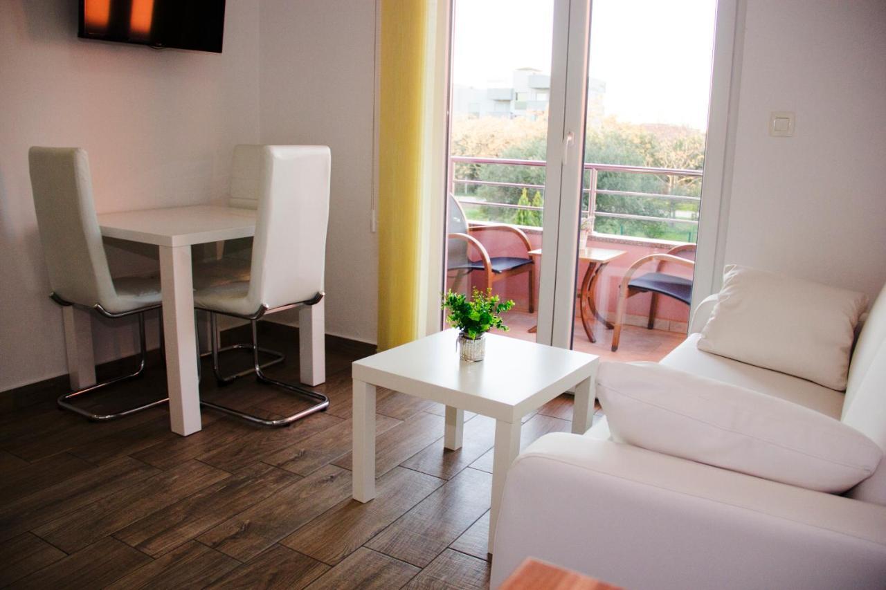 Karla Apartman Bibinje